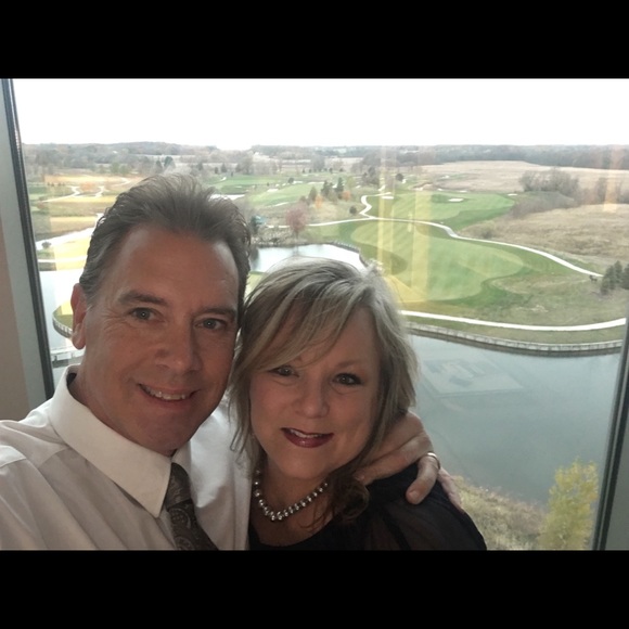 Meet your Posher, Pattie - Picture 2 of 4